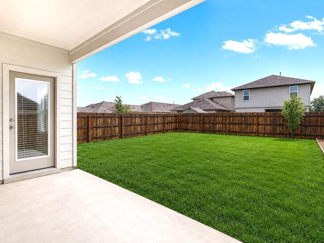 383 Sickle LOOP, Kyle, TX 78640