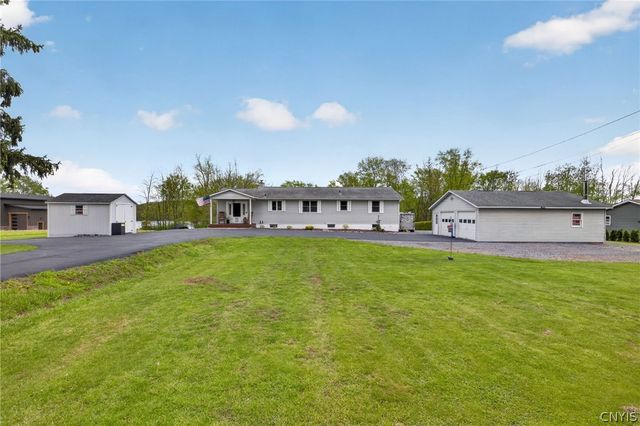 7390 Plainville Road, Lysander, NY 13112