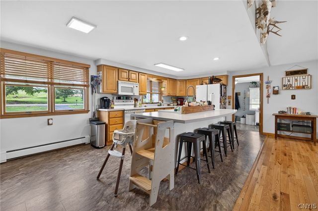7390 Plainville Road, Lysander, NY 13112