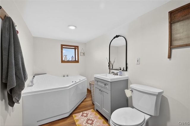 7390 Plainville Road, Lysander, NY 13112
