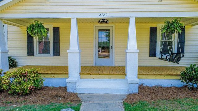 2722 Darrow Road, Walkertown, NC 27051