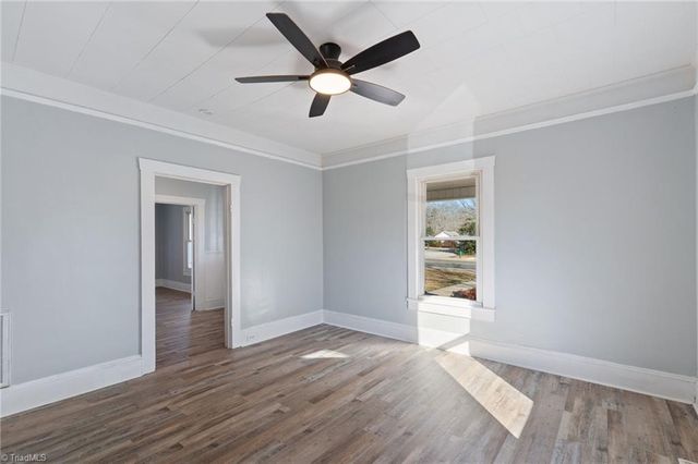 2722 Darrow Road, Walkertown, NC 27051