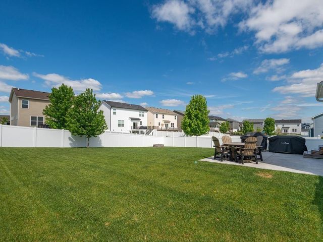 18097 Hartlin Avenue, Lakeville, MN 55044