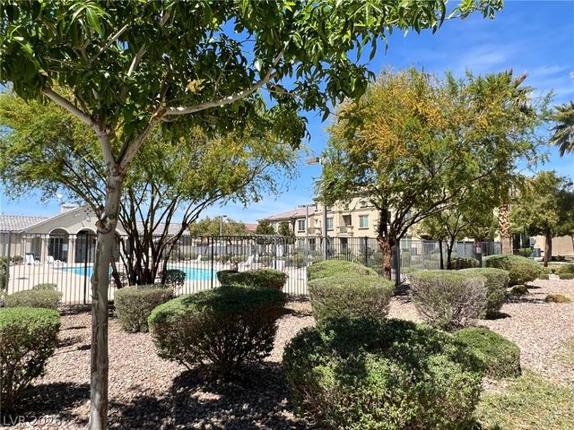 4530 Townwall Street, Las Vegas, NV 89115