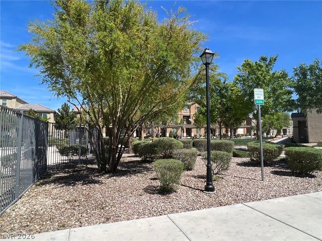 4530 Townwall Street, Las Vegas, NV 89115