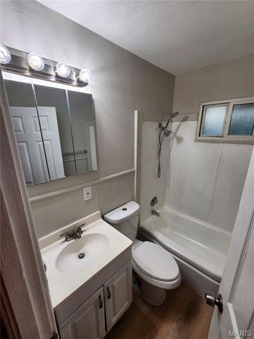 146 Grampian Road, Unincorporated, MO 63137