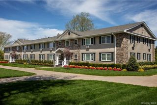 317 Robinson Avenue 5, Patchogue, NY 11772
