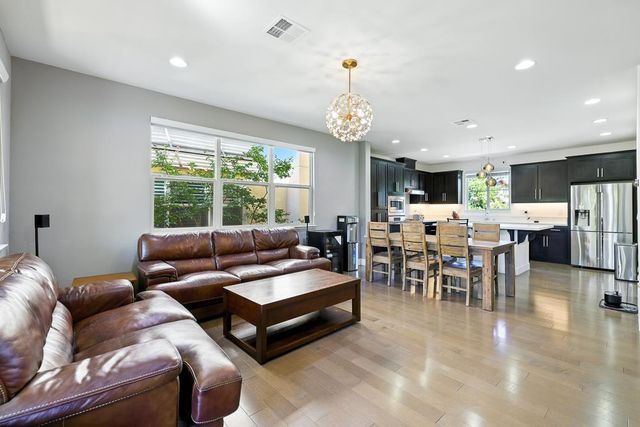 316 Fair Oaks Avenue, Sunnyvale, CA 94085