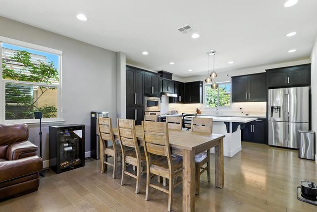 316 Fair Oaks Avenue, Sunnyvale, CA 94085