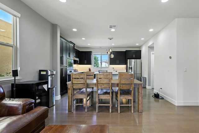 316 Fair Oaks Avenue, Sunnyvale, CA 94085