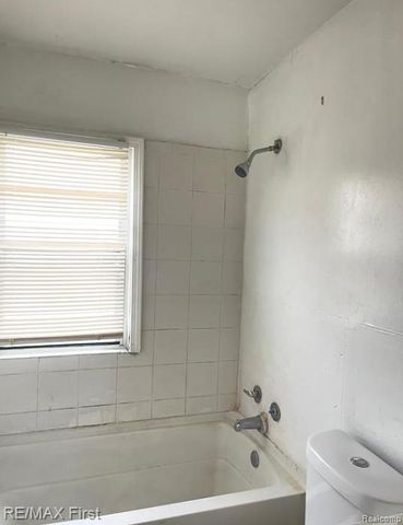 15820 Bramell Street, Detroit, MI 48223