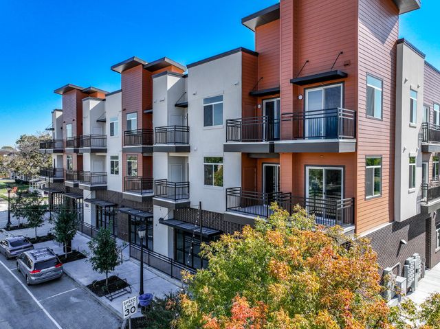 3522 Main Street 303, Rowlett, TX 75088