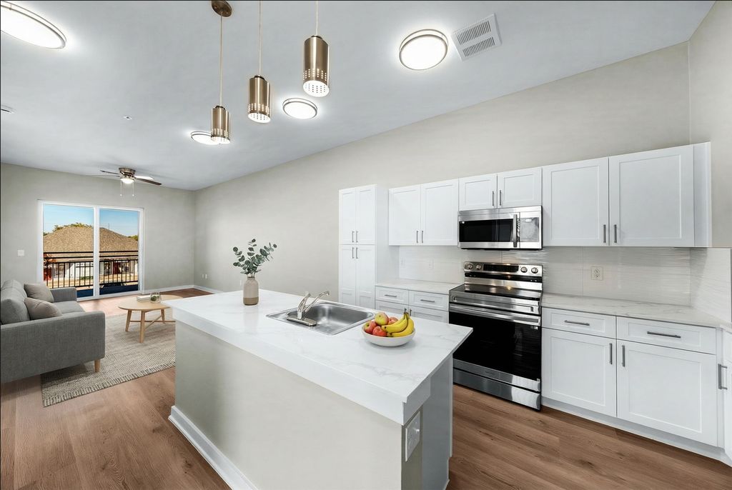 3522 Main Street 303, Rowlett, TX 75088