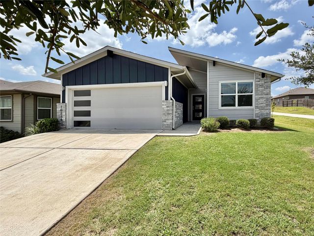 10214 Norshire LN, Austin, TX 78754