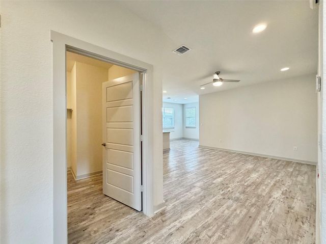 10214 Norshire LN, Austin, TX 78754