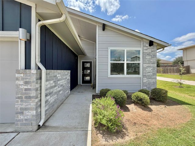 10214 Norshire LN, Austin, TX 78754