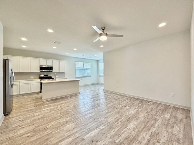 10214 Norshire LN, Austin, TX 78754