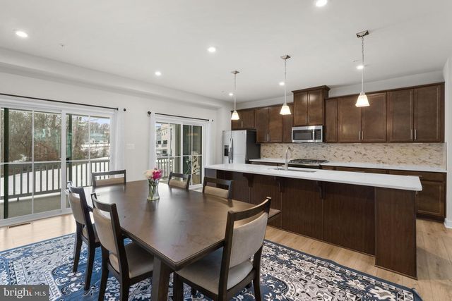 10706 LARKSWOOD ST, Middle River, MD 21220