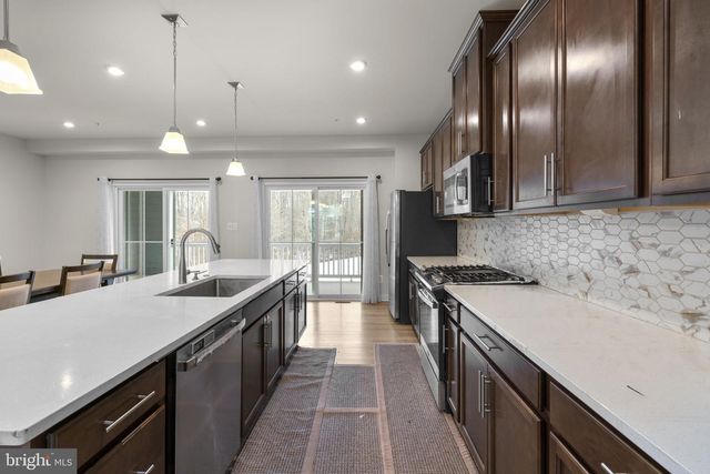 10706 LARKSWOOD ST, Middle River, MD 21220