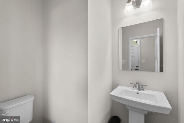 10706 LARKSWOOD ST, Middle River, MD 21220