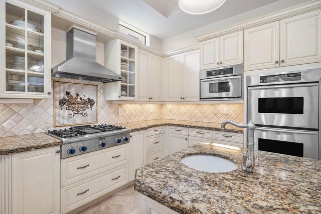 17738 Lake Azure Way, Boca Raton, FL 33496