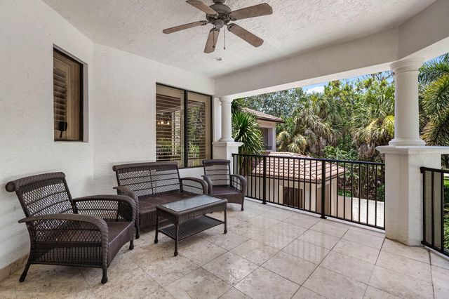17738 Lake Azure Way, Boca Raton, FL 33496