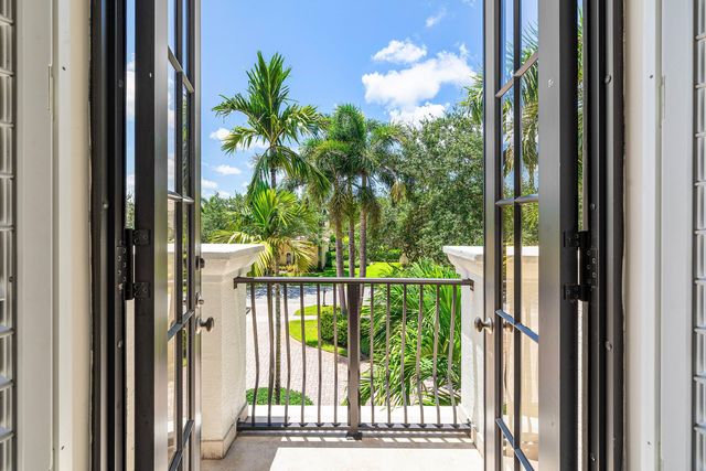 17738 Lake Azure Way, Boca Raton, FL 33496