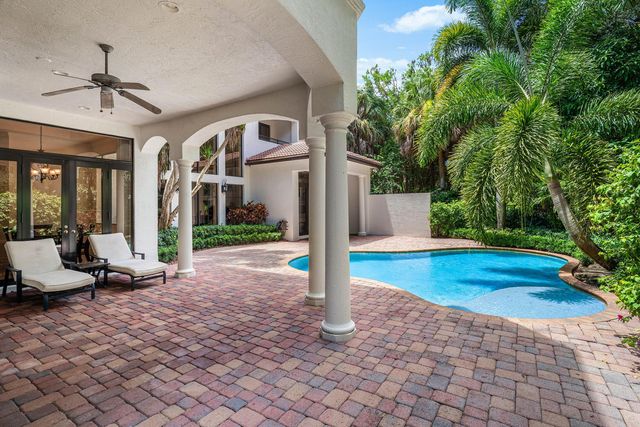 17738 Lake Azure Way, Boca Raton, FL 33496