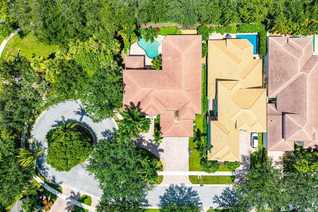 17738 Lake Azure Way, Boca Raton, FL 33496