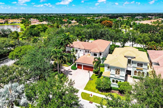 17738 Lake Azure Way, Boca Raton, FL 33496