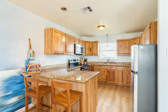 107 Howard Avenue, Surfside Beach, TX 77541