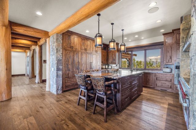 1975 N WESTWARD HO RD, Heber City, UT 84032