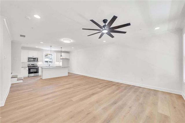 203 Riverstone Commons Circle, Canton, GA 30114