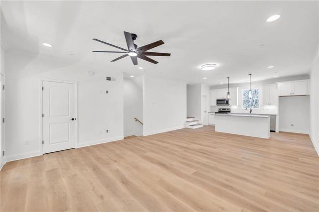 203 Riverstone Commons Circle, Canton, GA 30114