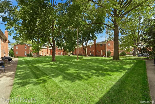 7022 Garling Drive, Dearborn Heights, MI 48127