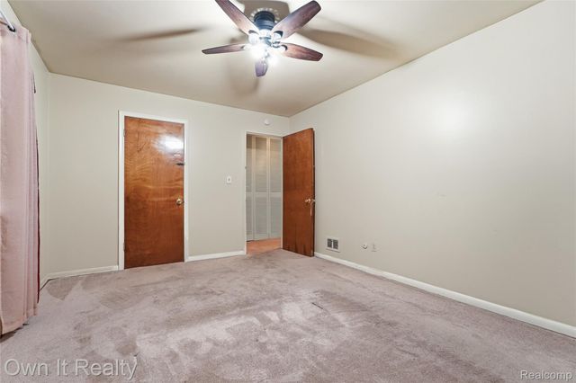 7022 Garling Drive, Dearborn Heights, MI 48127
