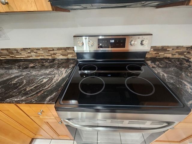 4384 NW 9th Avenue 19-1D, Deerfield Beach, FL 33064