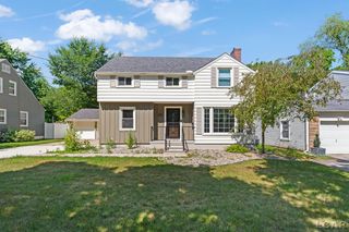 695 Budlong Street, Adrian, MI 49221