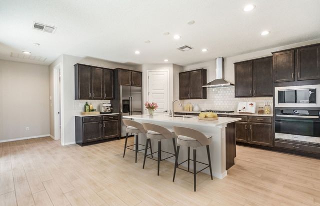 218 Delfina Street, Santa Fe, NM 87505