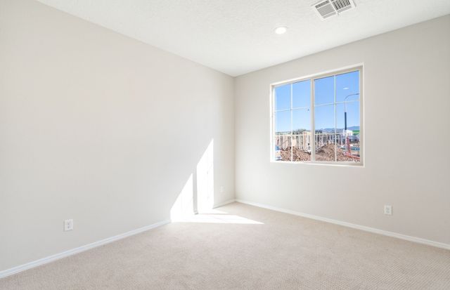 218 Delfina Street, Santa Fe, NM 87505