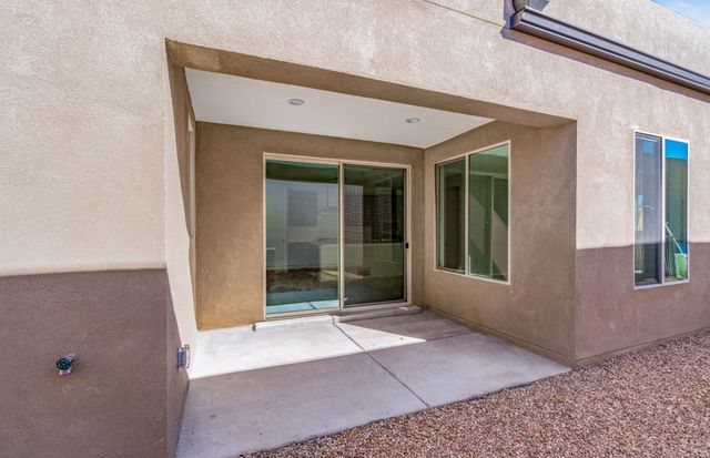 218 Delfina Street, Santa Fe, NM 87505