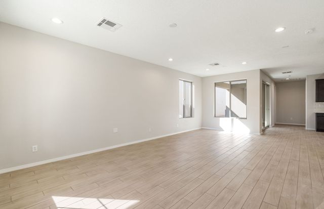 218 Delfina Street, Santa Fe, NM 87505