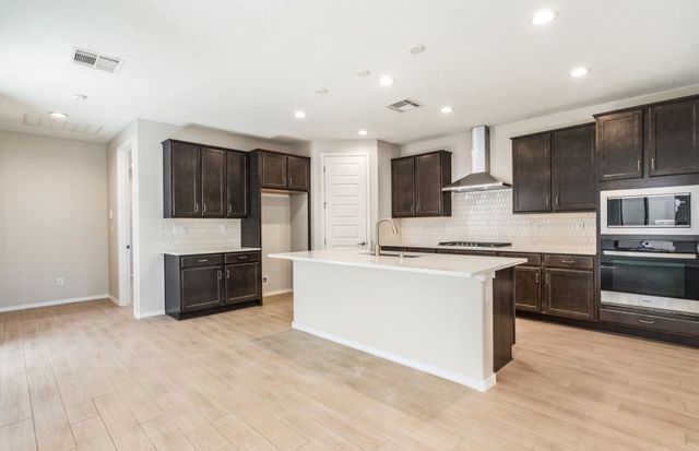 218 Delfina Street, Santa Fe, NM 87505