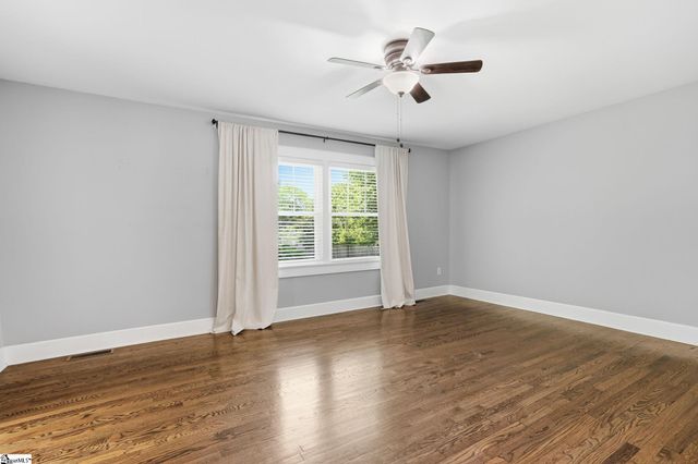20 Glenn Street, Greenville, SC 29607