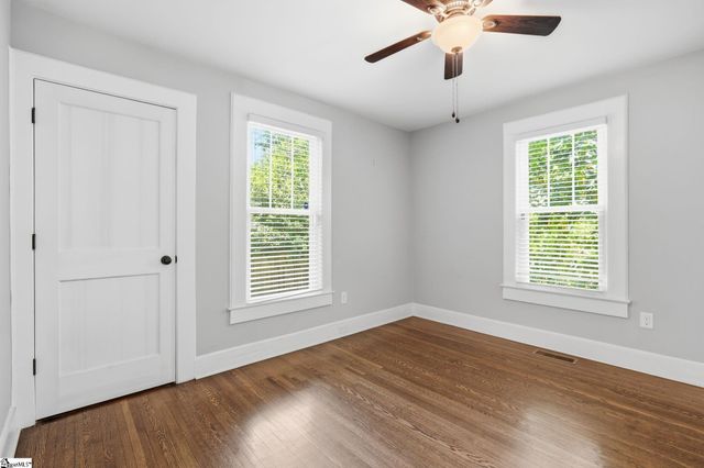 20 Glenn Street, Greenville, SC 29607