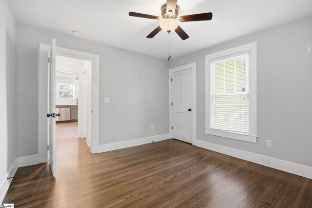 20 Glenn Street, Greenville, SC 29607