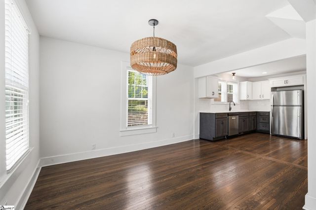 20 Glenn Street, Greenville, SC 29607
