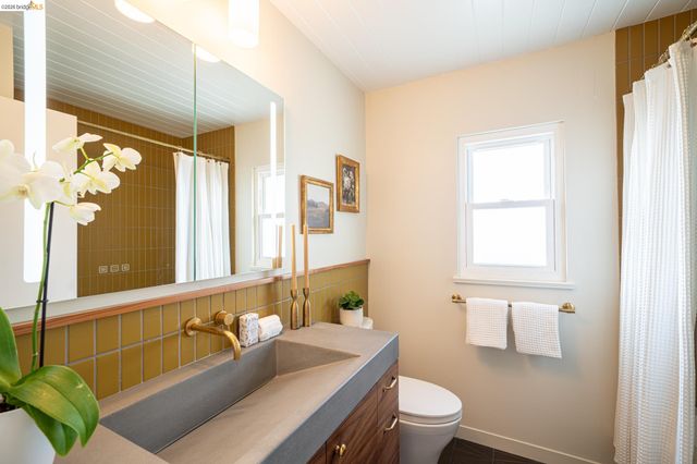 1343 Navellier St, El Cerrito, CA 94530