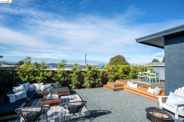 1343 Navellier St, El Cerrito, CA 94530