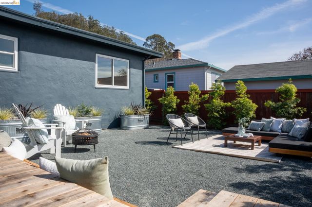 1343 Navellier St, El Cerrito, CA 94530